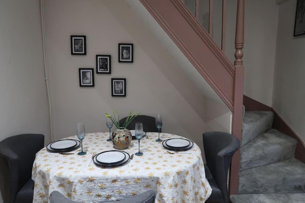 Victorian Farrar Cottage York Ngoại thất bức ảnh